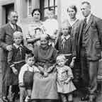 001 Familien Adolf Bodemer (Spanien) + Albert Bodemer sen._ji (Large).jpg