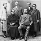 030 Familie Wilhelm Augenstein_ji (Large).jpg