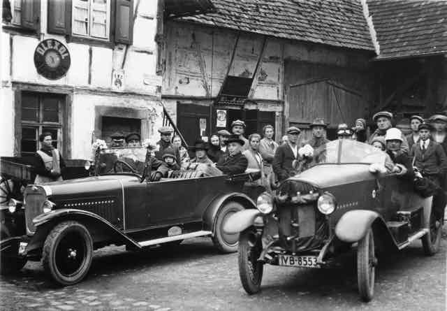 126 Verabschiedung von Wilhelm und Ella Bauschlicher nach USA_ji (Large).jpg